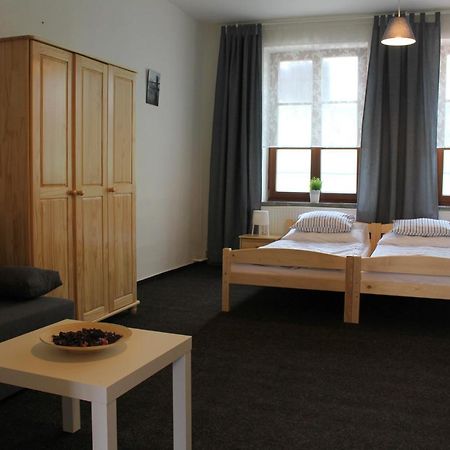 Hostinec A Penzion Stare Nadrazi Ostrava Exterior foto